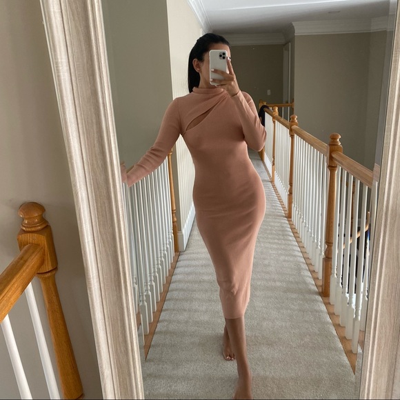 ZARA CUT OUT KNIT DRESS - Picture 3 of 13